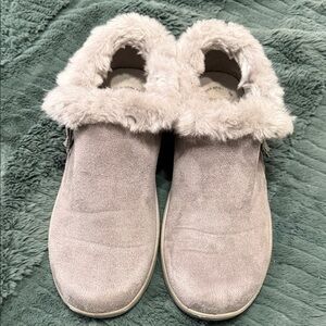 Bzees Soft Gray Plush Mules